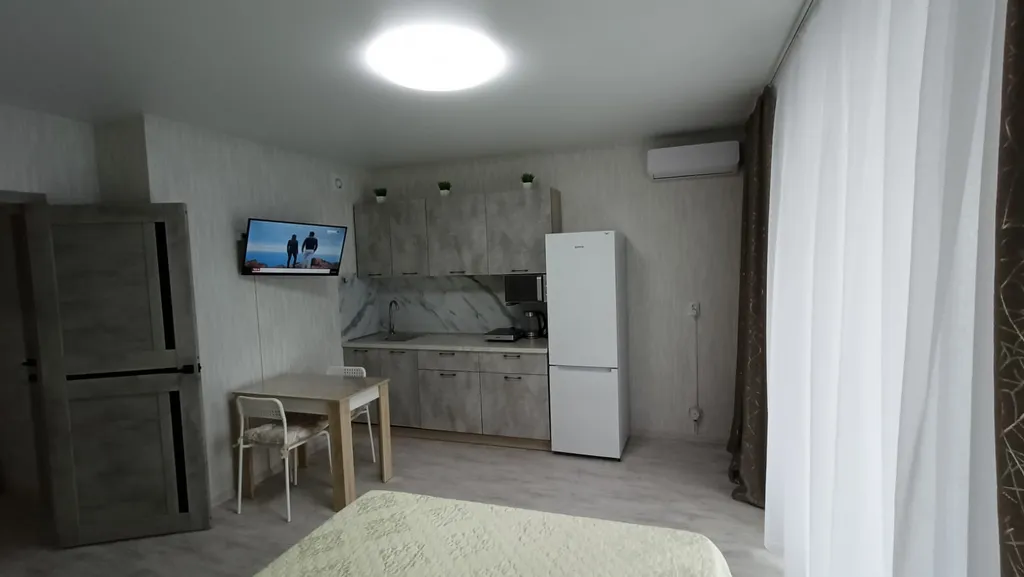 Современная студия в микрорайоне Парковый