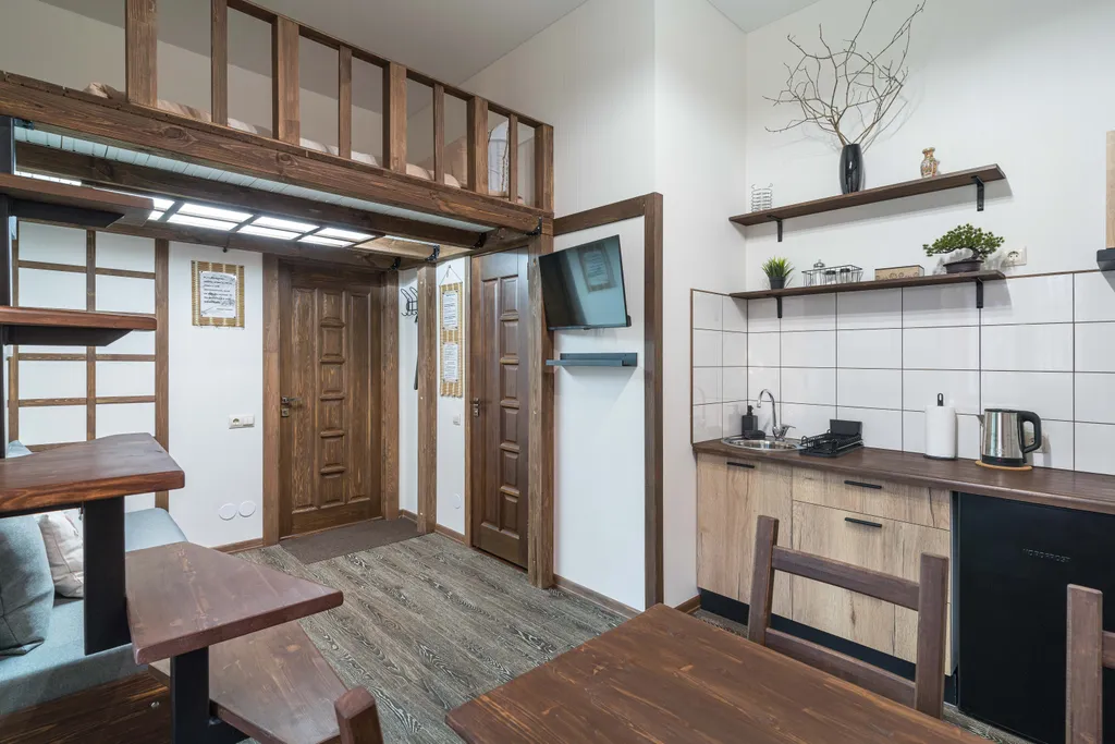 Двухярусная студия в восточном стиле в самом центре города