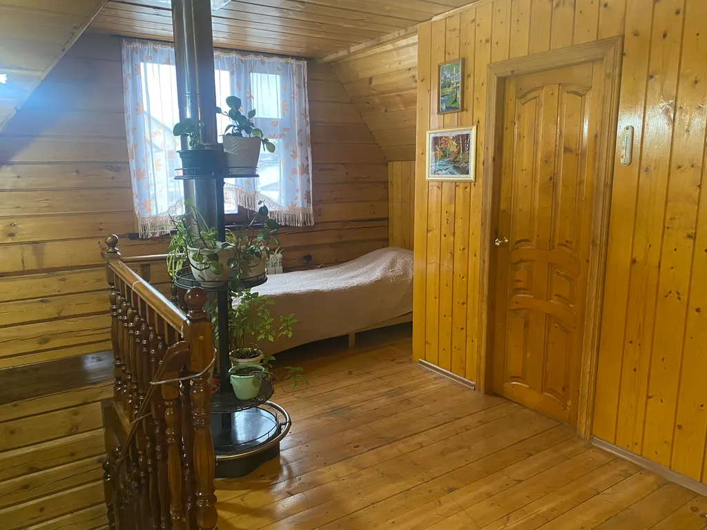 Коттедж Дом бревенчатый с баней — Москва