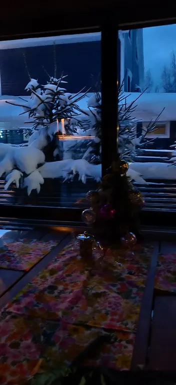 Коттедж у озера