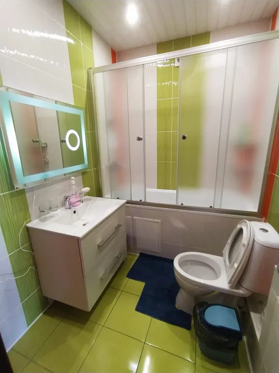 Уютная квартира рядом с МНТК