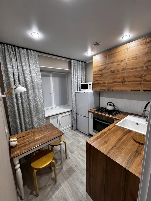 Квартира у Нижнекамских Терм с дизайнерским ремонтом