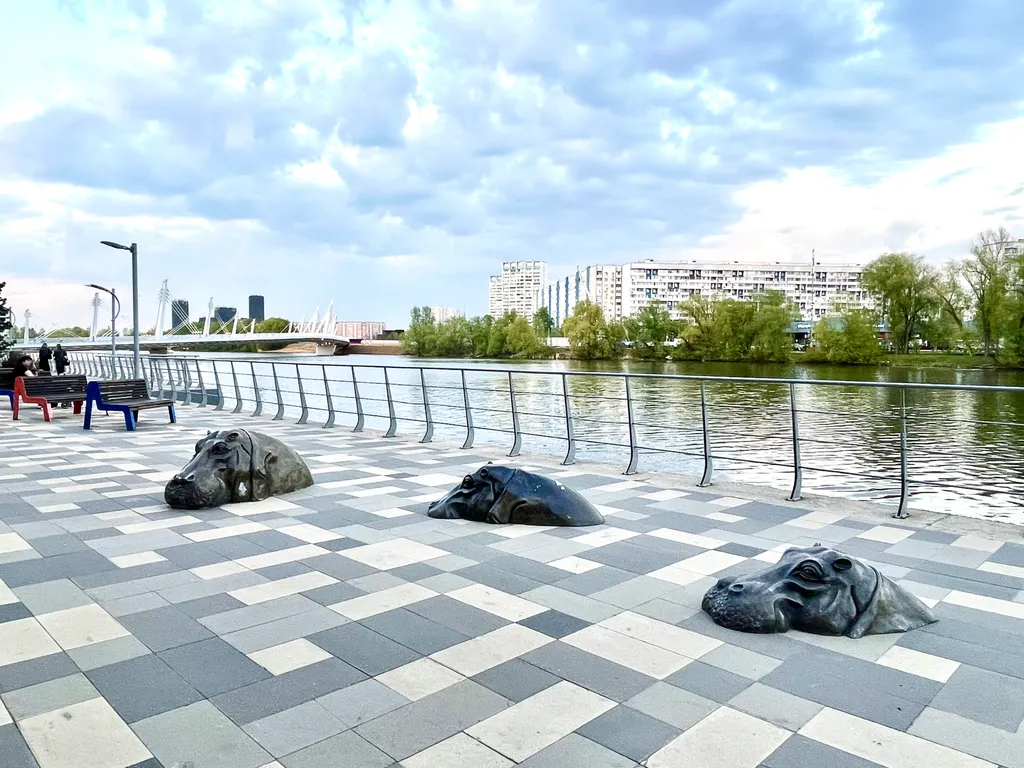 Квартира Квартира Стильная студия у набережной в 5 минутах пешком от метро — Москва