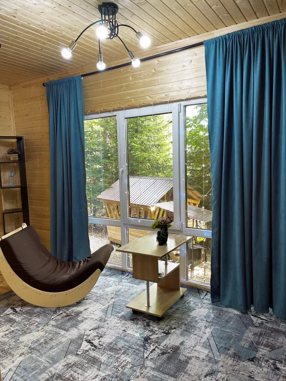 4-х местное шале в хвойном лесном массиве