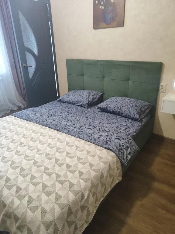 Домик с парковкой и мангалом