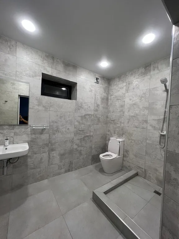 Современный дом у моря