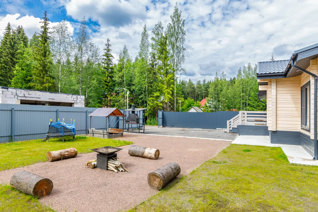 Коттедж Коттедж с 3 спальнями рядом с Охта парком — Сярьги