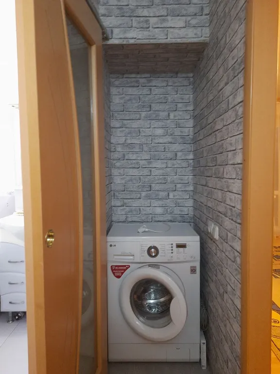 Однушка возле ледового