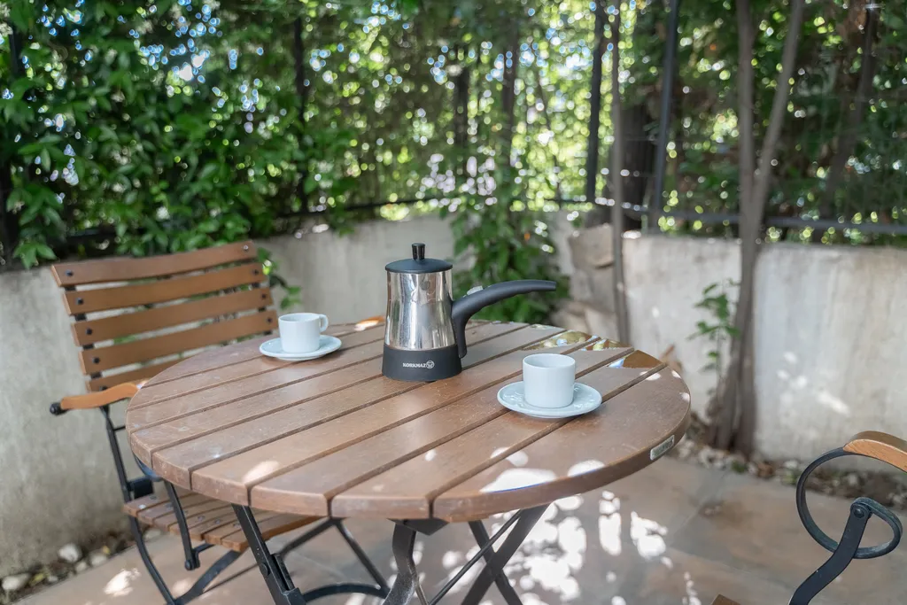 Уютная квартира в центре с садом