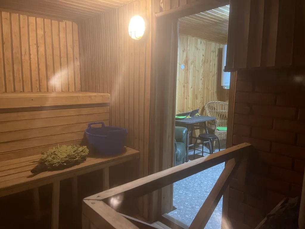 Уютный дом с баней