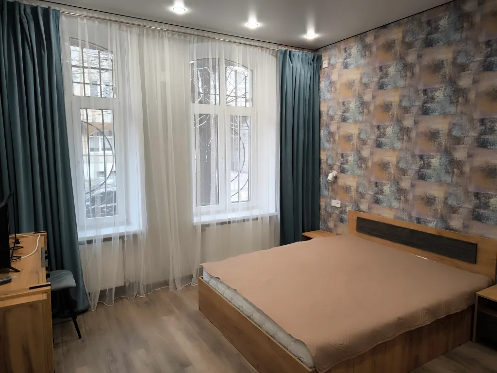 Уютная квартира в центре города с отдельным входом — аренда посуточно в Черняховск