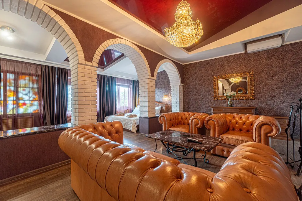 Однокомнатный Люкс 108 с камином