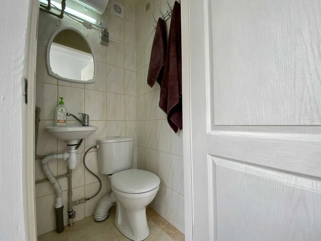 Уютная комната в квартире в старом городе