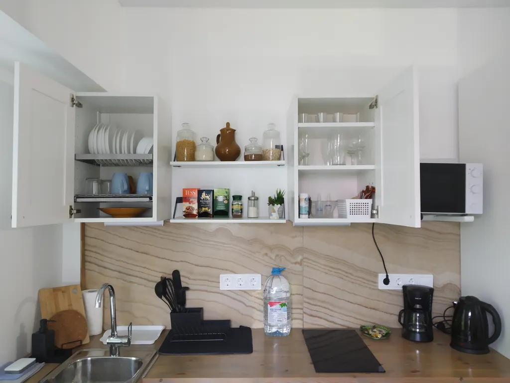 Квартира Квартира в центре с отдельным входом и парковкой под окном — Ярославль