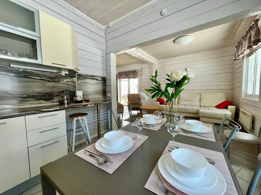 Дом номер 4 на озере Лунном