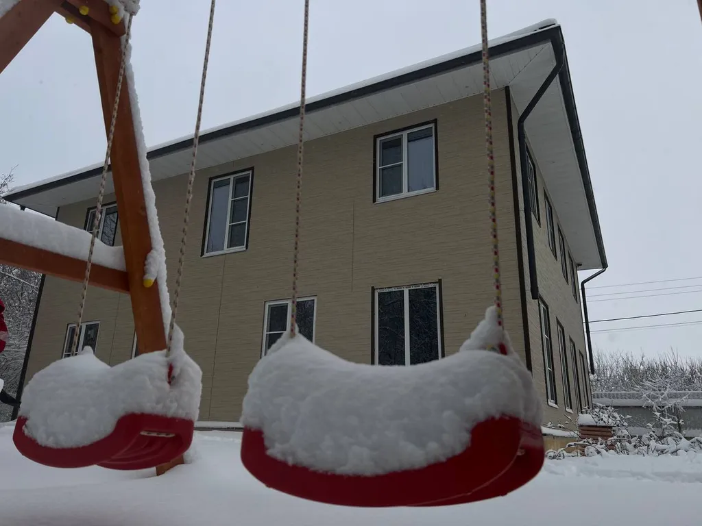 Дом с бассейном