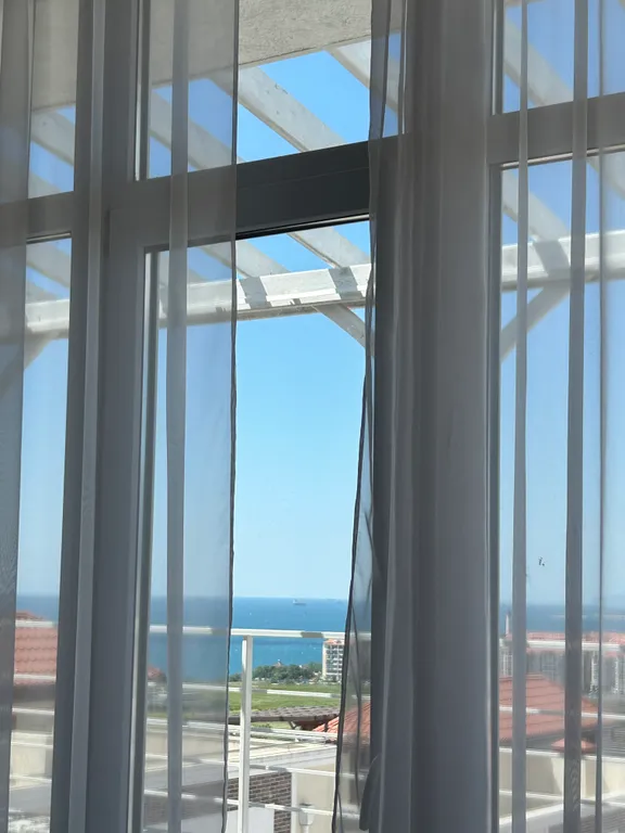 Уютный дом с шикарным видом на море и горы