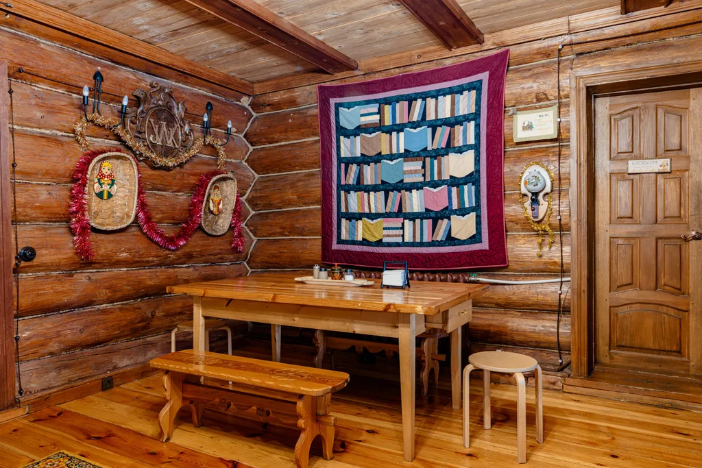 6-комнатный Дом