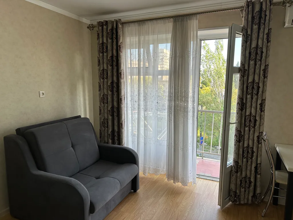 Квартира Квартира Просторная студия у моря — Сухум