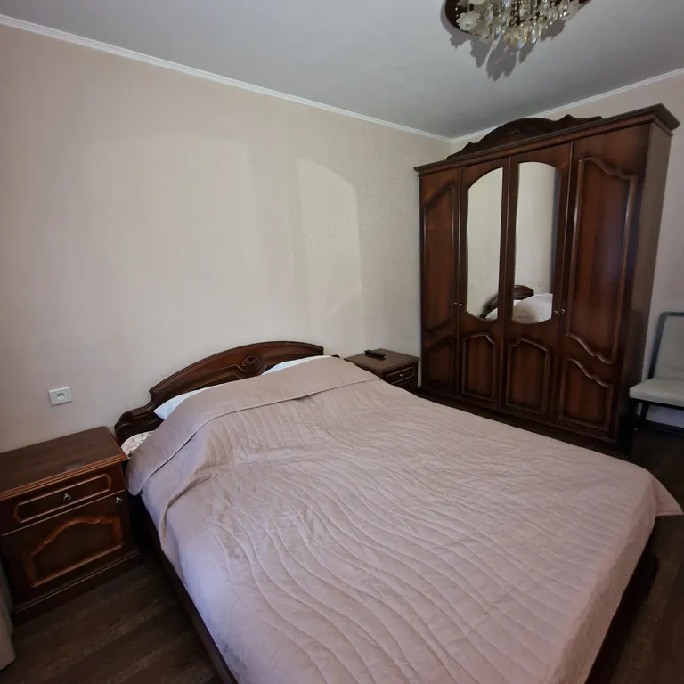 Отличная квартира в центре города, рядом с горным воздухом