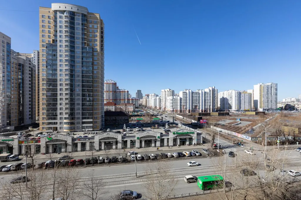 Квартира Уютная квартира у ТЦ Мегаполис рядом с метро — Екатеринбург