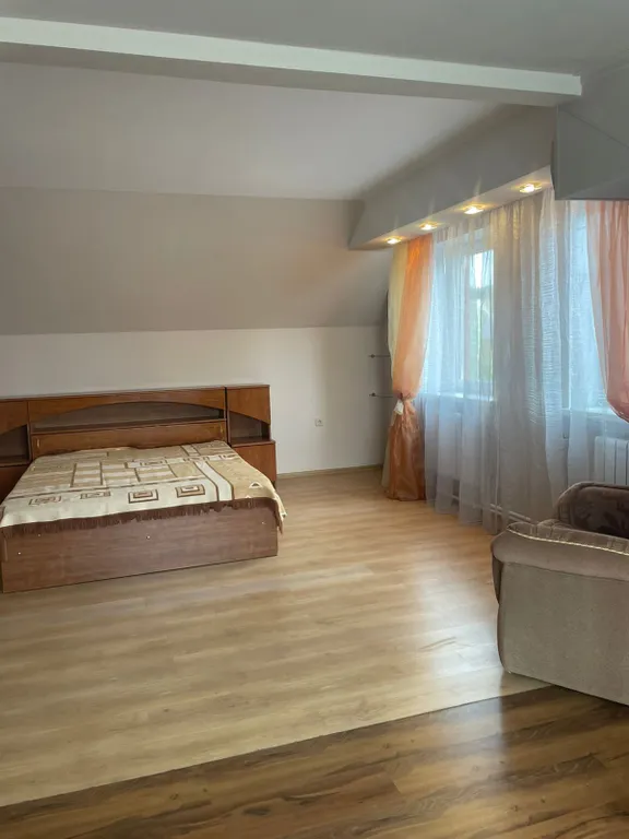 Уютный дом в центре города