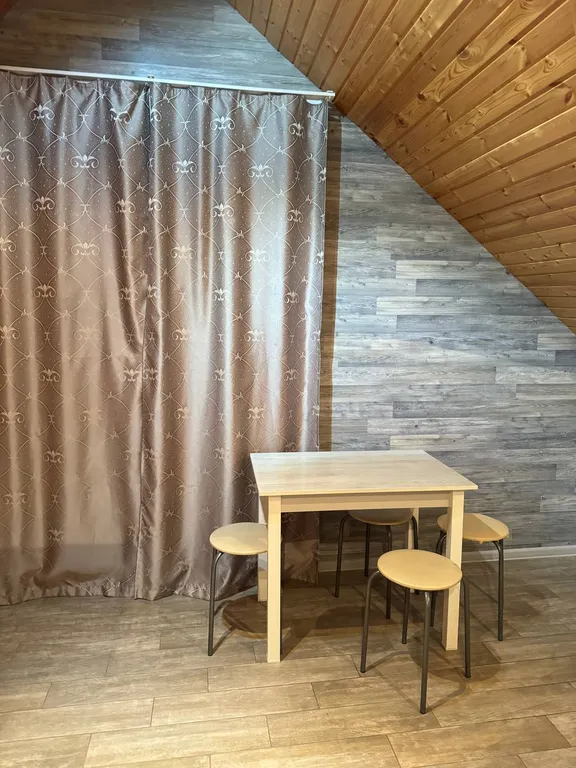 Квартира Комната — Сириус