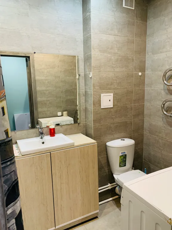 1 комнатная возле Парка Центральный район