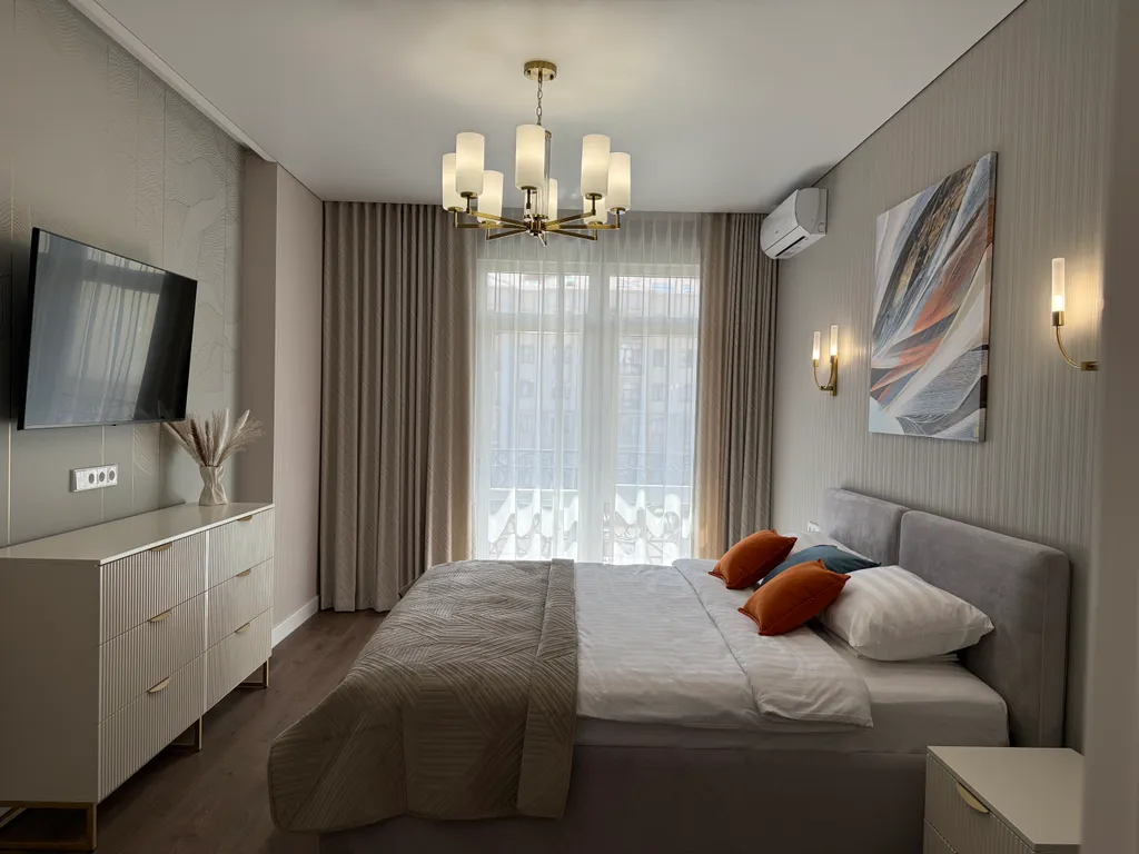 Апартаменты В Изумрудном Городе с дизайнерским ремонтом