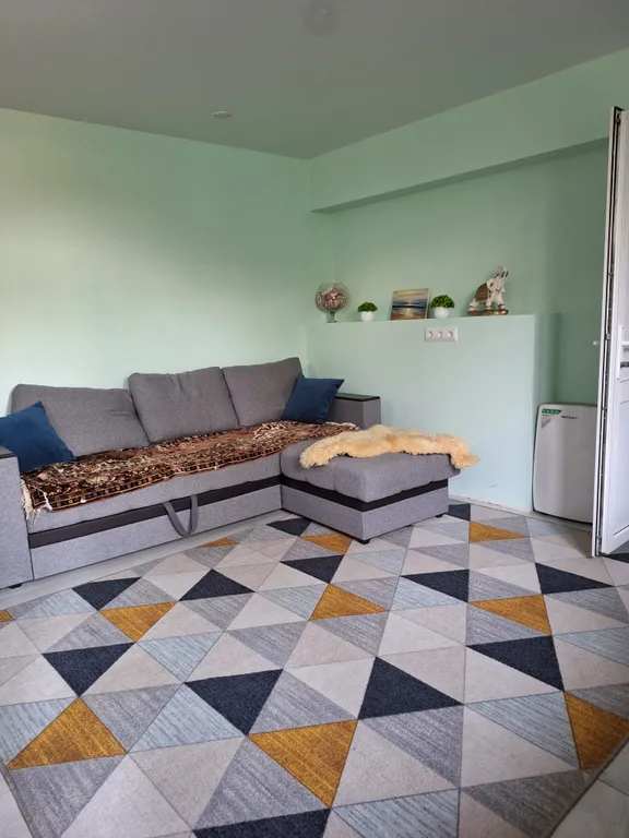 Коттедж Этаж частного дома с отдельной кухней и с/у — Сочи