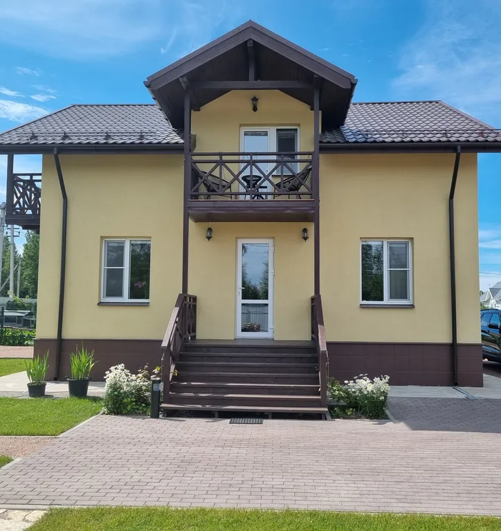 Дом-коттедж у Ладожского озера