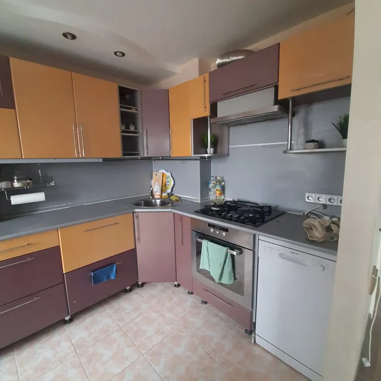 Двухкомнатная квартира в центре