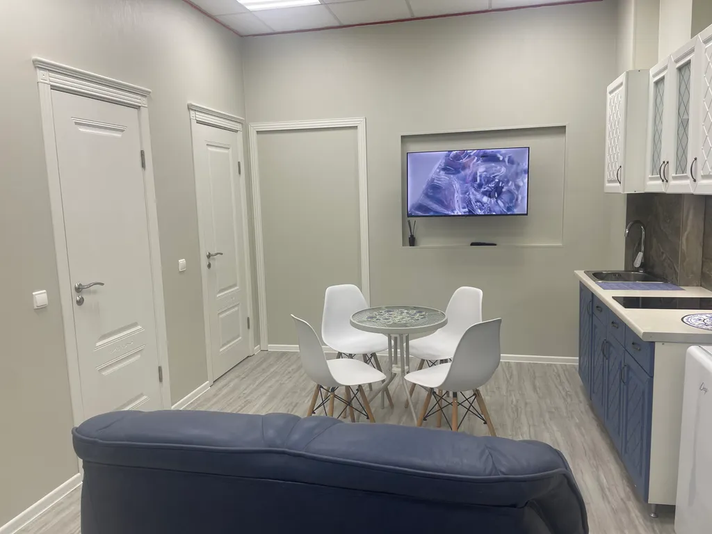 Уникальная локация, квартира с отдельным входом в самом сердце города — аренда посуточно в Выборг