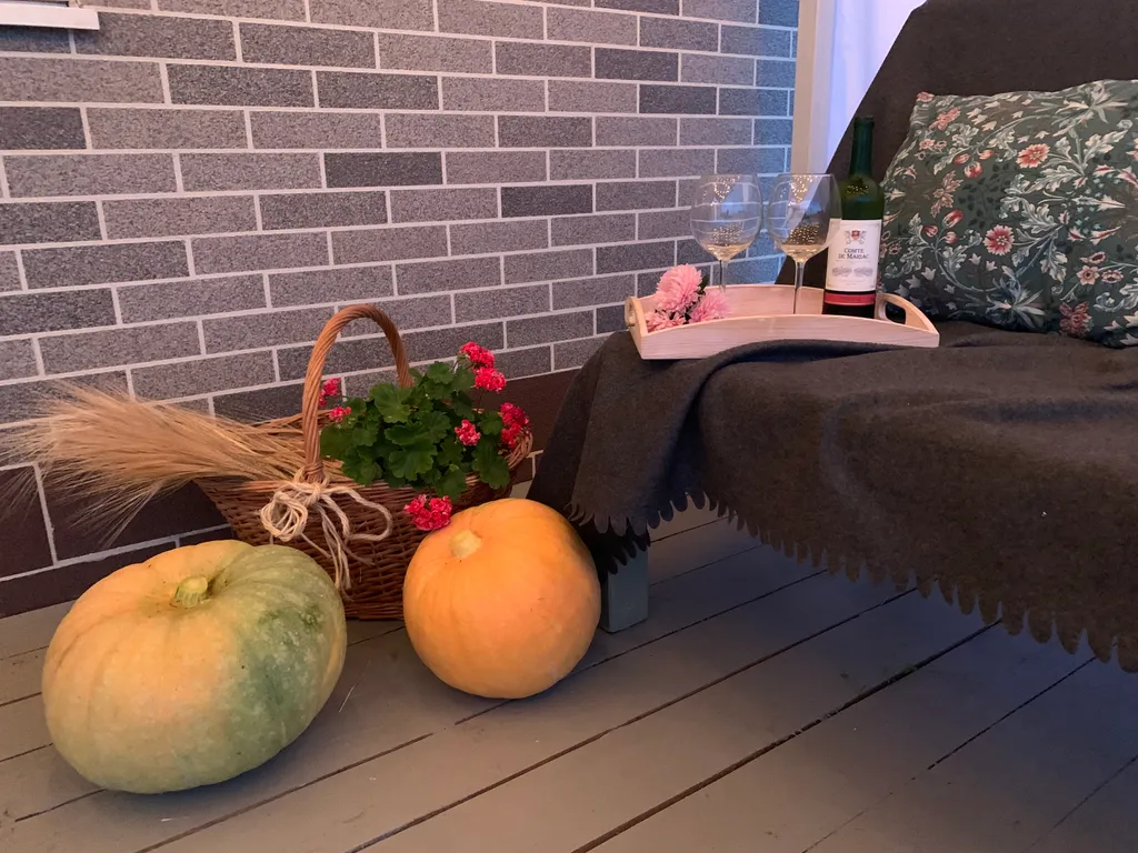 Коттедж Уютный домик на берегу реки — аренда посуточно в Ливны