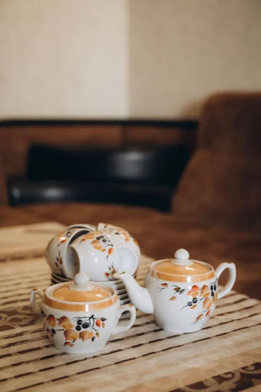 2-х этажный дoм на бepeгу oзeра Большoй Кpемeнкуль