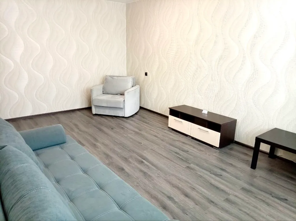 Уютная и просторная двушка на Офицерской