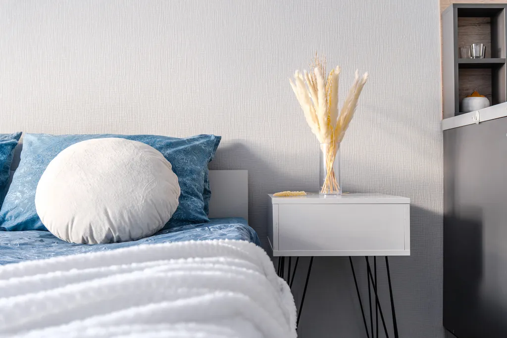 Бюджетная студия со свежим ремонтом в новом доме