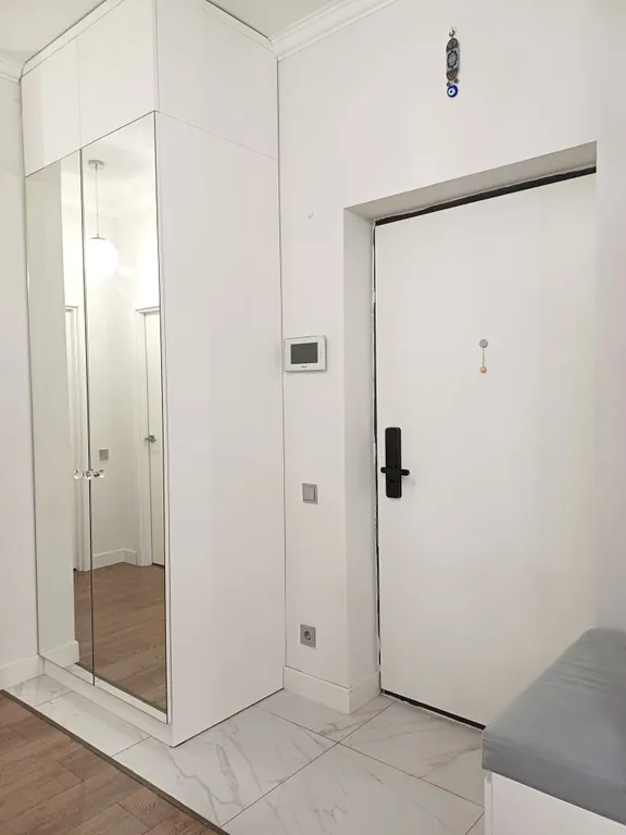 Уютная трёхкомнатная в ЖК Тerra, вблизи ТРЦ Мега