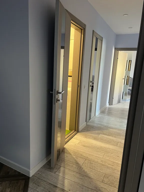 Комфортная уютная двухкомнатная квартира недалеко от центра города