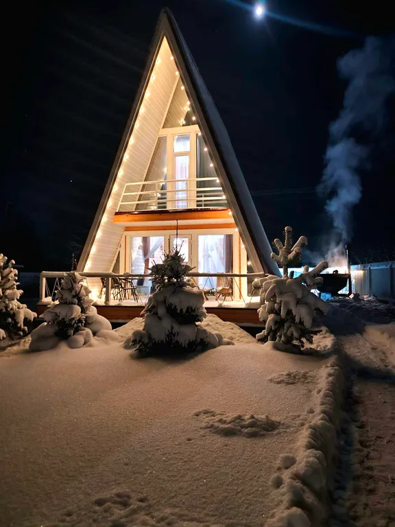 Шалаш с русской баней и банным чаном