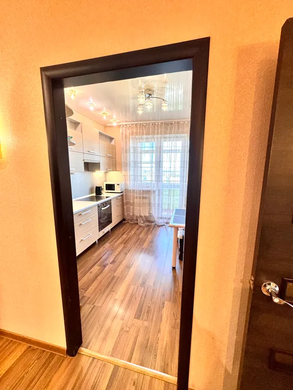 2-х комнатная квартира с хорошим ремонтом в центре