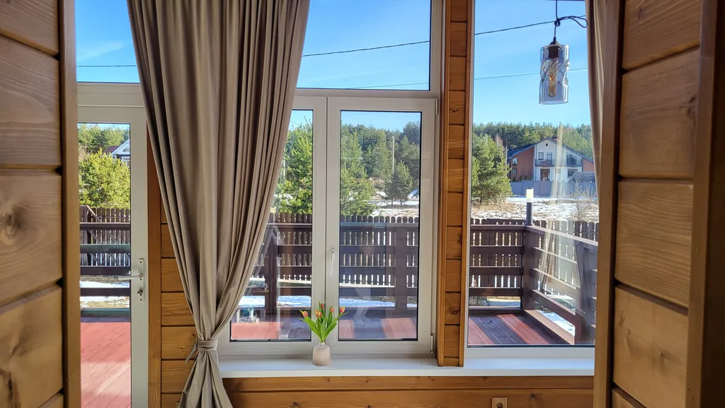 Коттедж Дом с панорамной терассой и камином рядом с Петровским каналом — Волхов