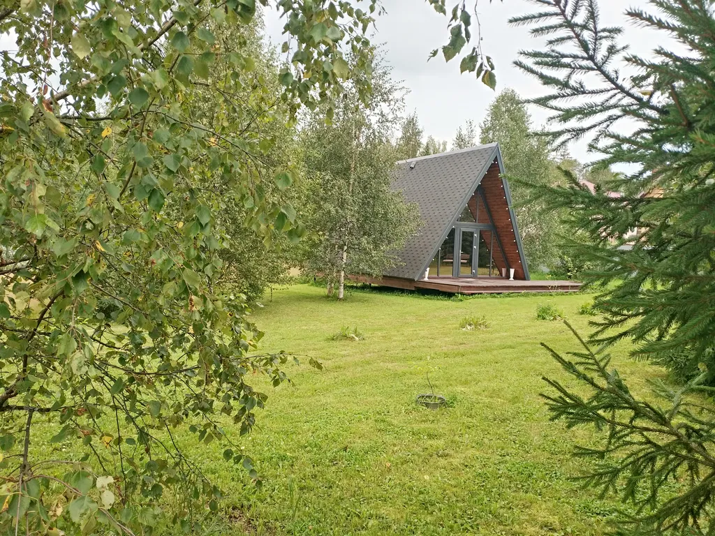 А-фрейм у леса