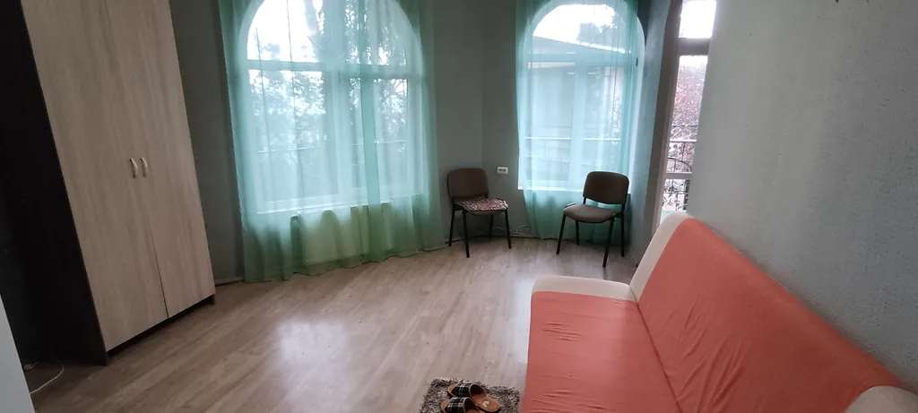 Уютная квартира с большим балконом