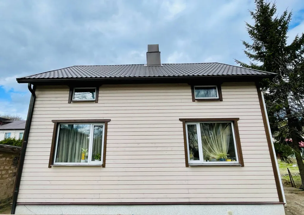 Скандинавский домик в историческом районе Сортавала у горы Кухавуори