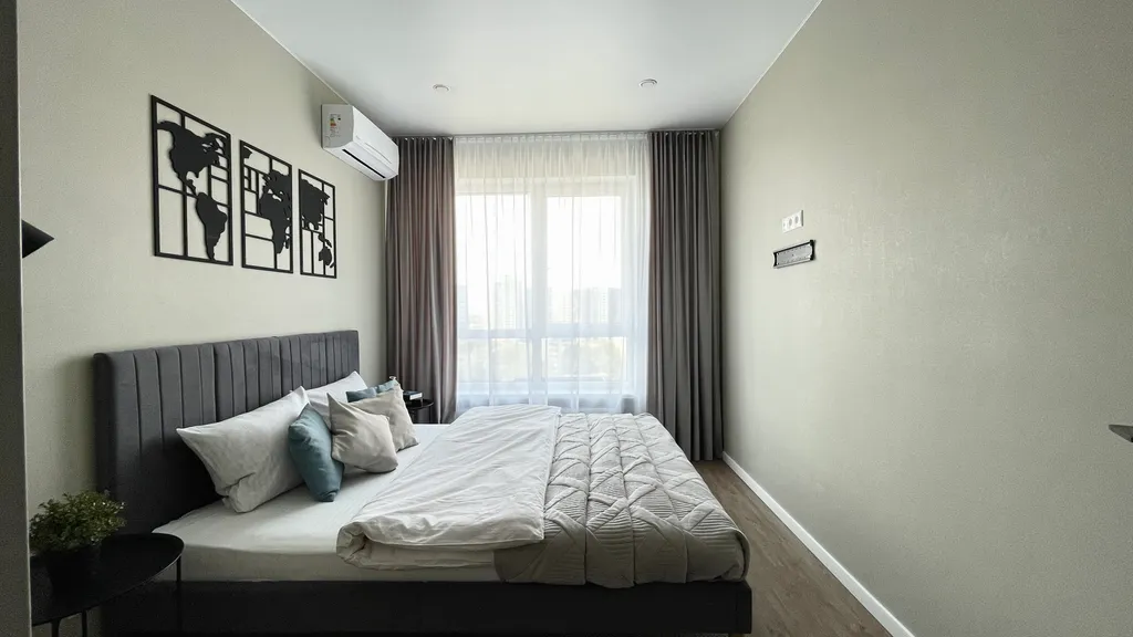 Квартира с видом на речной берег