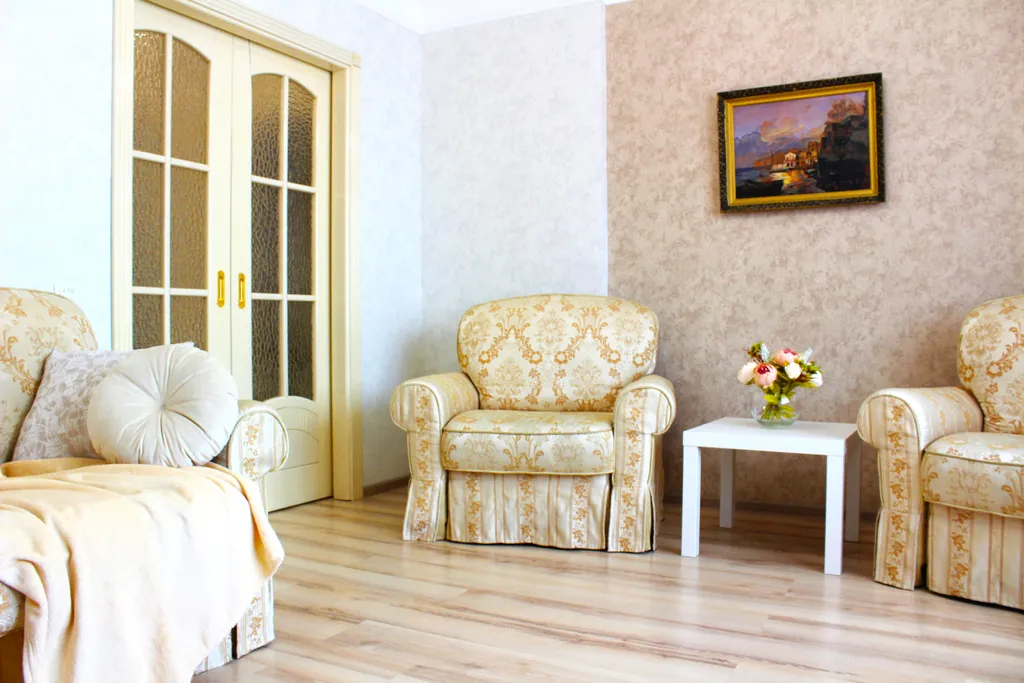 Комфортная квартира с джакузи и итальянской мебелью