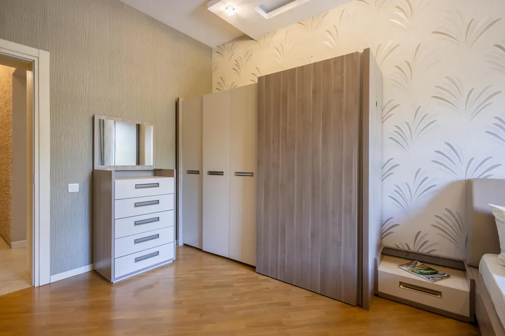 Комфортная квартира на торговой с двумя балконами