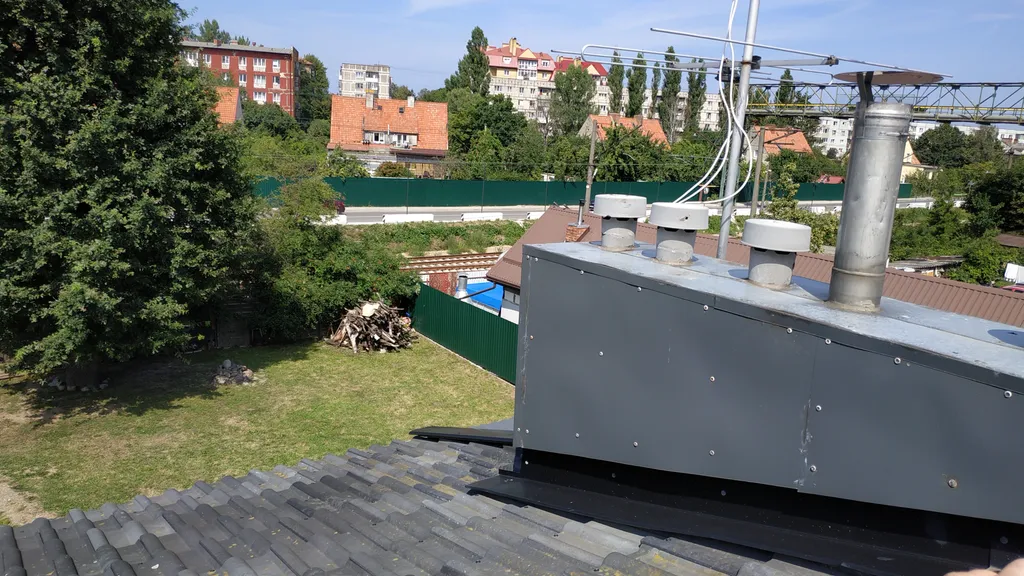 Квартира в домике с окнами в сад с отдельным входом и парковкой