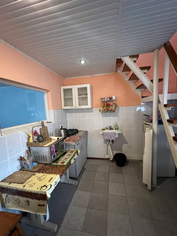 Коттедж с тихой территорией